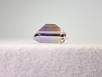 AMT-17　アメトリン　2.21ct