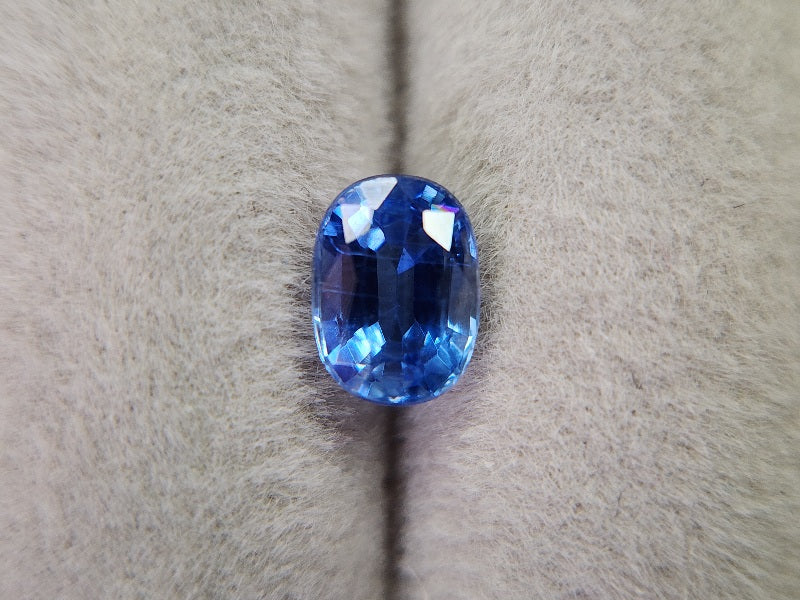 0942-7  カイヤナイト  1.19ct