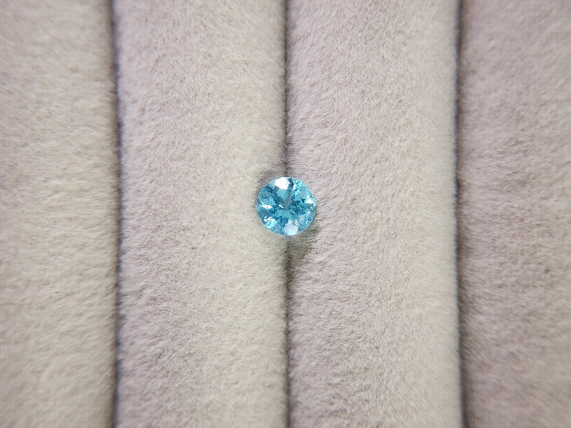 0471-8　アパタイト　0.58ct