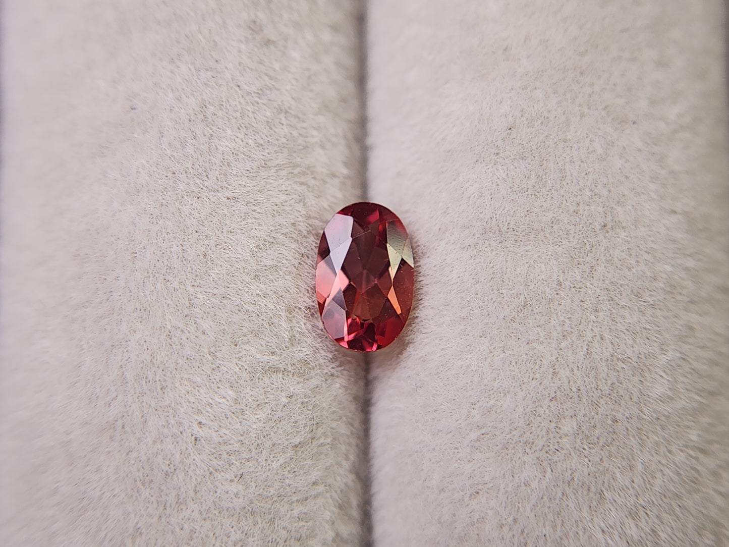 0152-1-5　バイカラーアンデシン　0.36ct