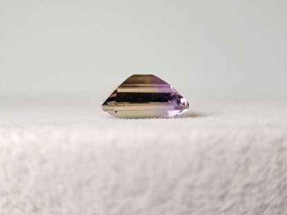 AMT-7　アメトリン　1.89ct