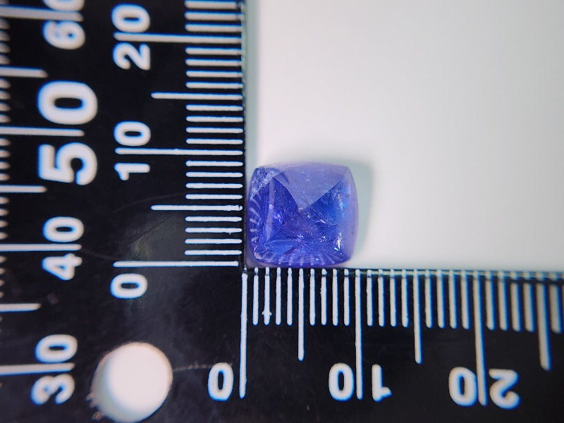 0938-22　タンザナイト(処理)　7.09ct