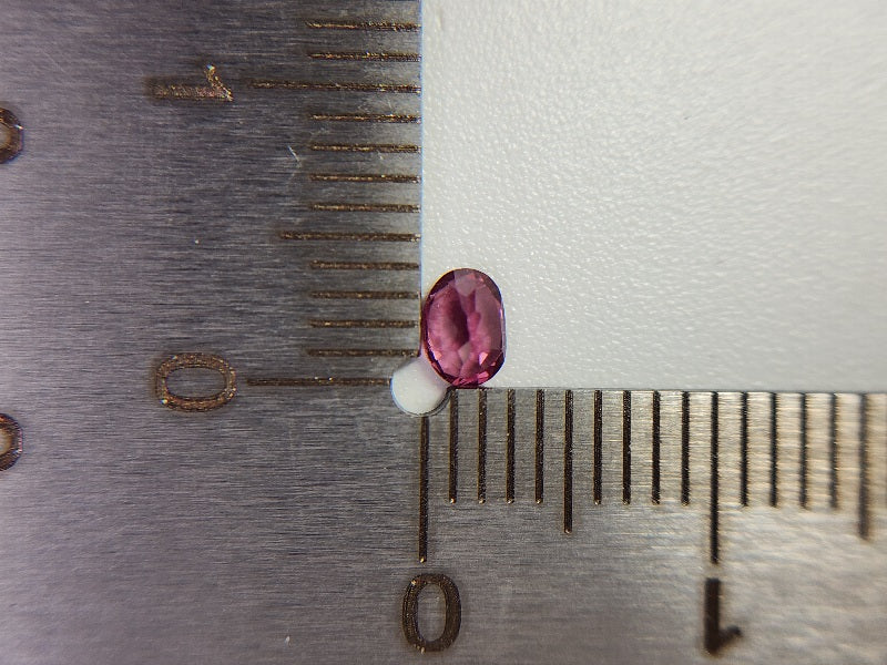 SP-21　スピネル　0.24ct