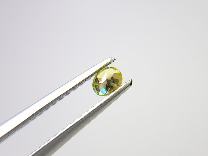 0932-1-12　スフェーン　0.12ct