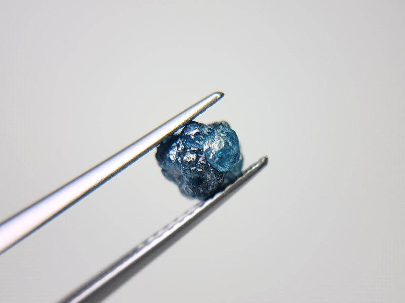 0869-2-10　ブルーダイヤモンド原石  1.37ct　