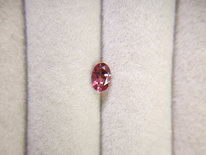 0152-2-3　バイカラーアンデシン　0.37ct