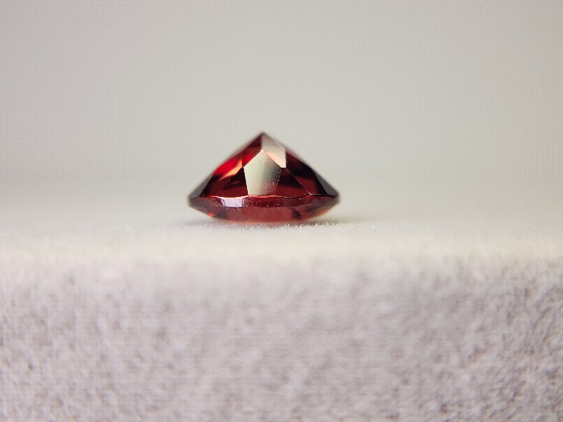 GA-60　ガーネット　2.08ct