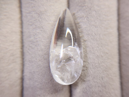 0887-18　クォーツインクォーツ　11.04ct