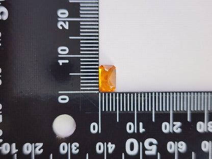 0218-1　クリノヒューマイト　1.10ct