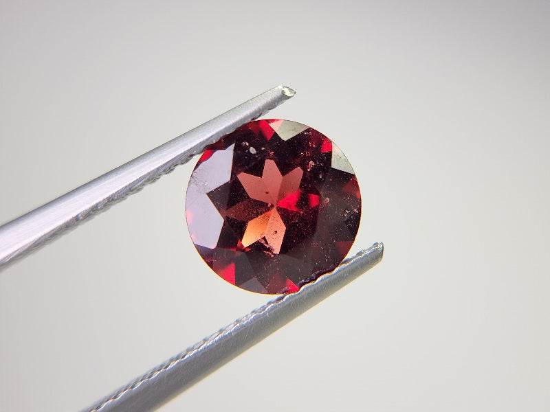 GA-61　ガーネット　2.05ct