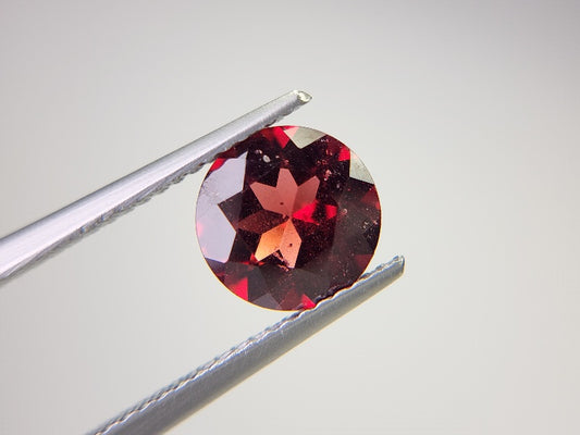 GA-61　ガーネット　2.05ct