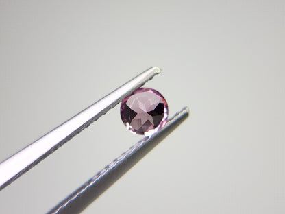 0823-15　スピネル　0.31ct