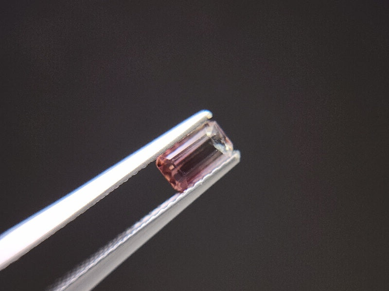 0879-71　トルマリン　0.49ct