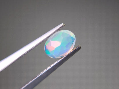 0909-2-6　オパール　0.59ct