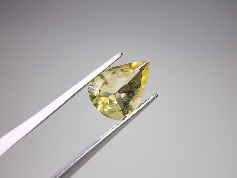 lQ-46　レモンクォーツ　1.53ct