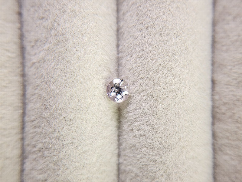 0823-16　スピネル　0.31ct