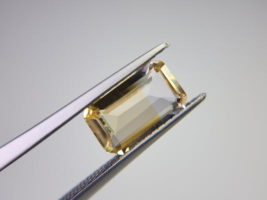 0365-5-9　バイカラーシトリン　1.86ct