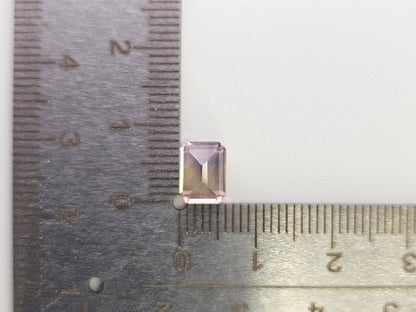 AMT-9　アメトリン　1.66ct