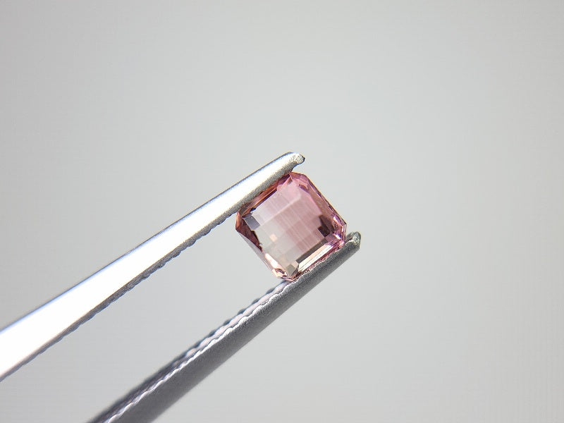 0879-69　トルマリン　0.50ct