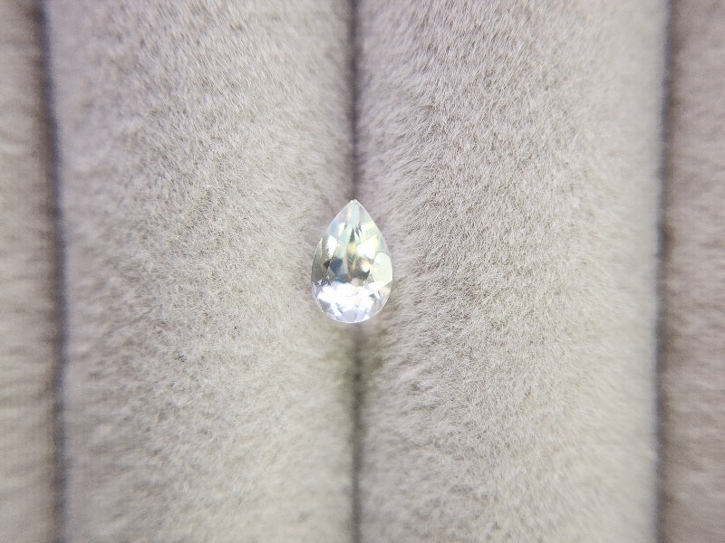 0762-4　アンデシンラブラドライト　0.47ct