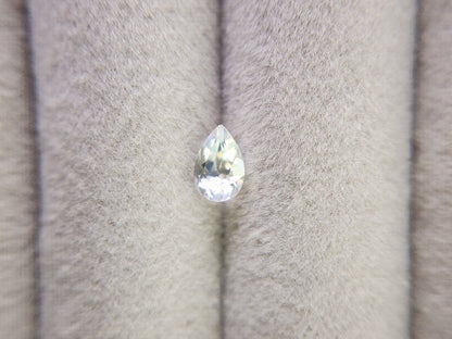 0762-4　アンデシンラブラドライト　0.47ct