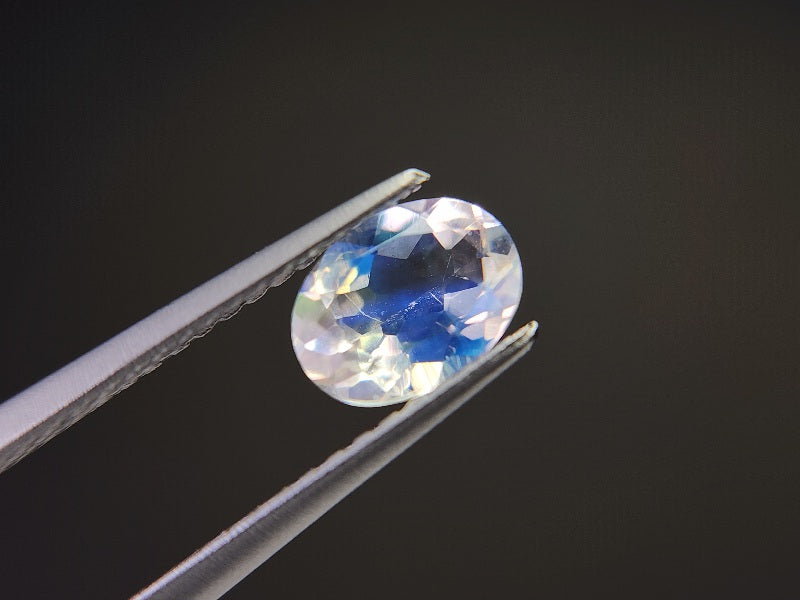 0761-14　アンデシンラブラドライト　0.63ct