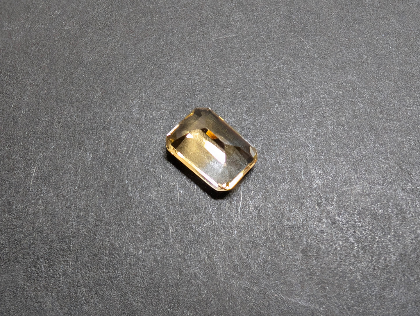 0369　バイカラーシトリン　1.61ct