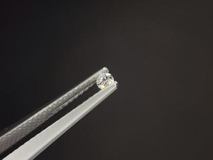 0015-1-2　ダイヤモンド　0.05ct