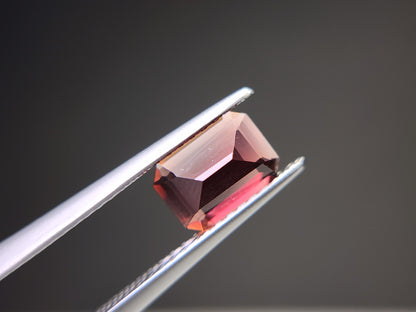 0151-1-2　バイカラーアンデシン　0.85ct