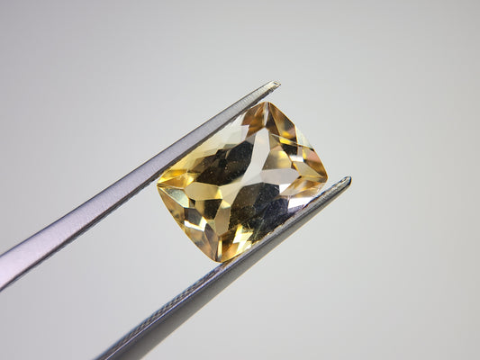 0365-4-9　バイカラーシトリン　2.78ct