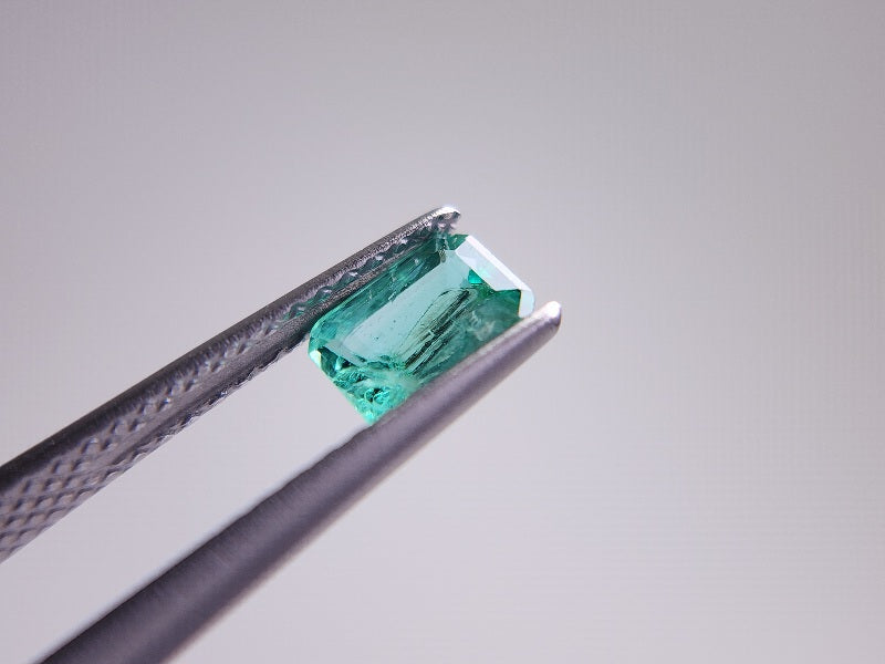 EM-6　エメラルド(ザンビア産)　0.61ct