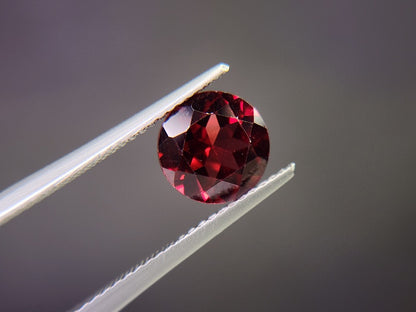 0910-5-1　ガーネット　2.36ct