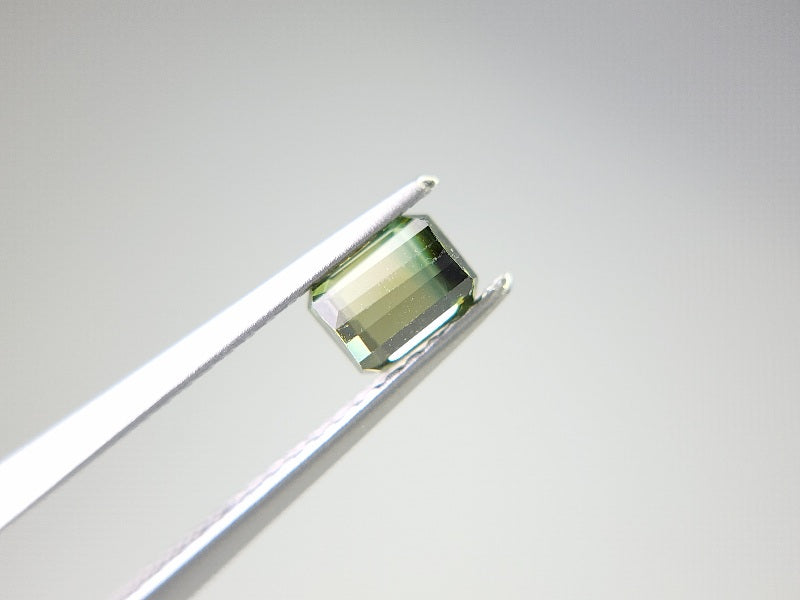 0879-58　トルマリン  0.56ct　
