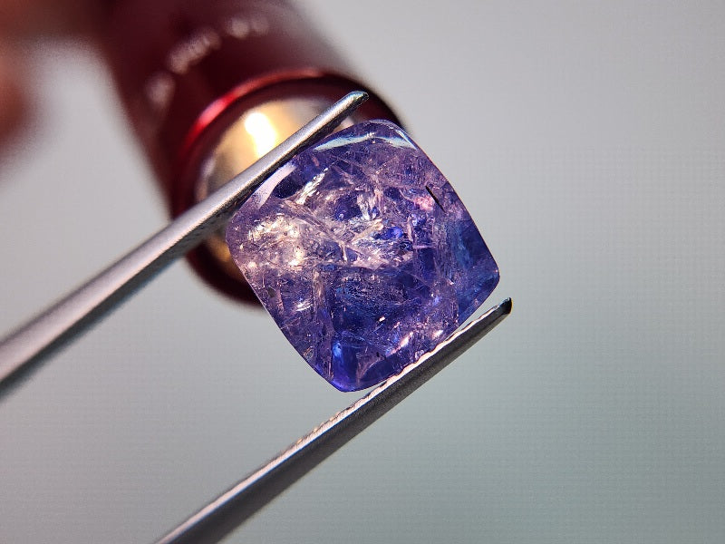 0938-22　タンザナイト(処理)　7.09ct