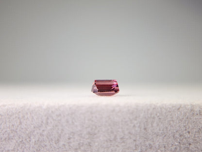 0879-59  トルマリン  0.56ct