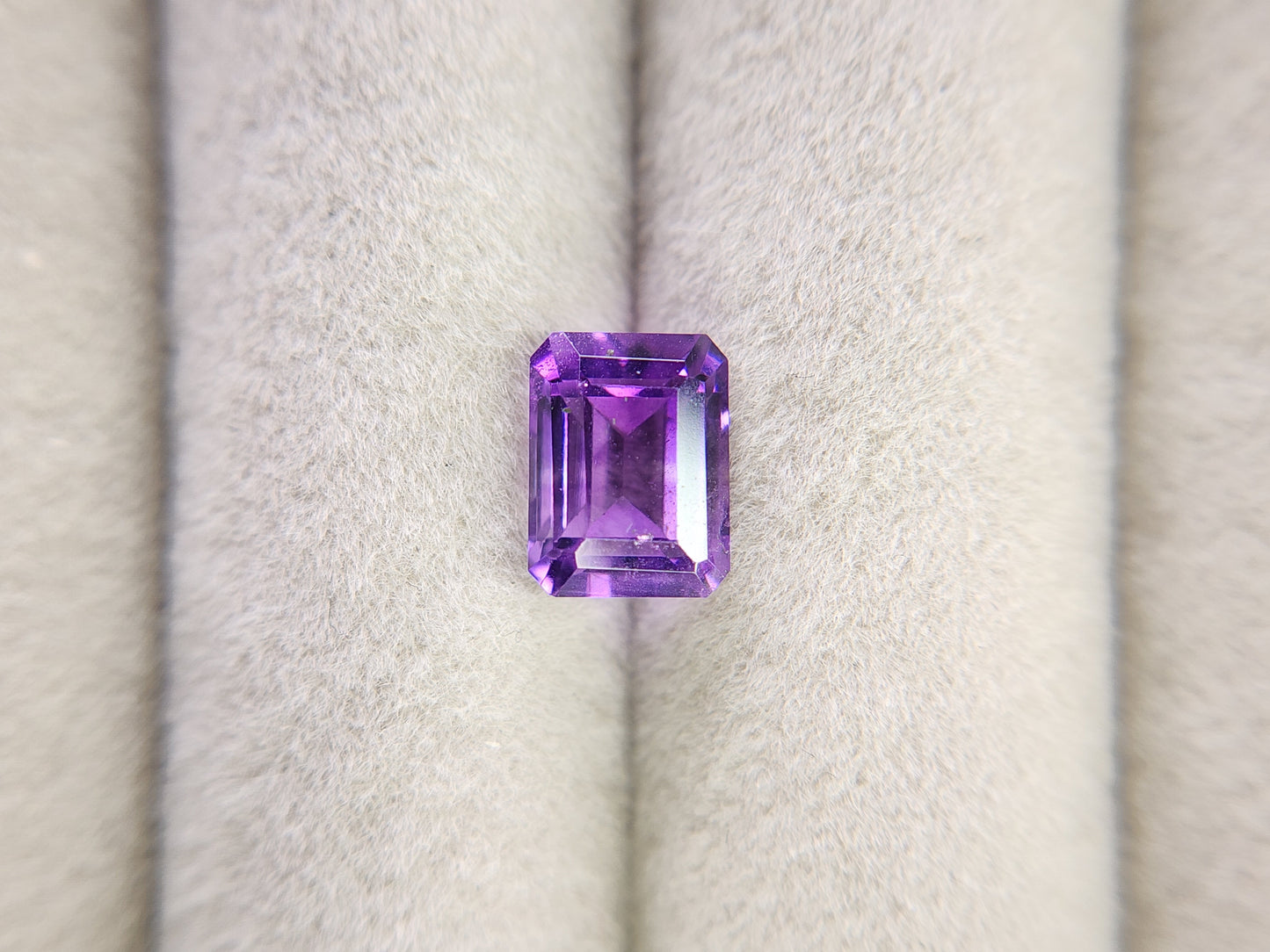 0907-10　アメジスト　1.83ct