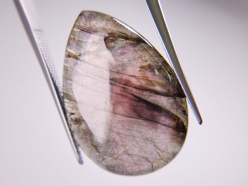 LB-2　ラブラドライト　17.06ct