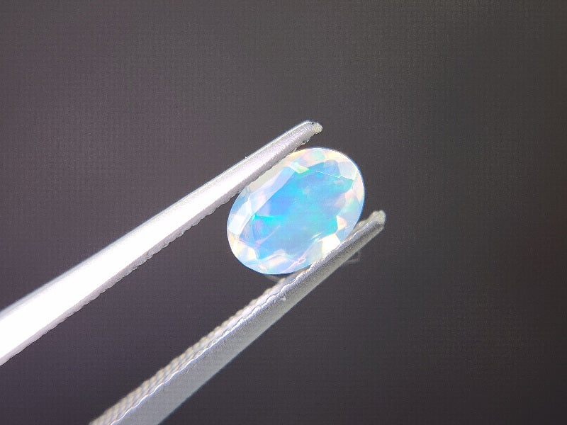 0909-2-10　オパール　0.49ct