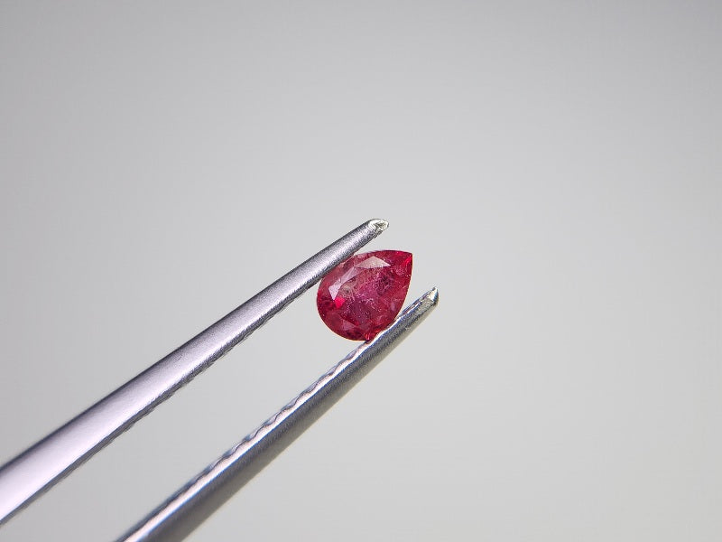 r-BE-1　レッドベリル　0.12ct