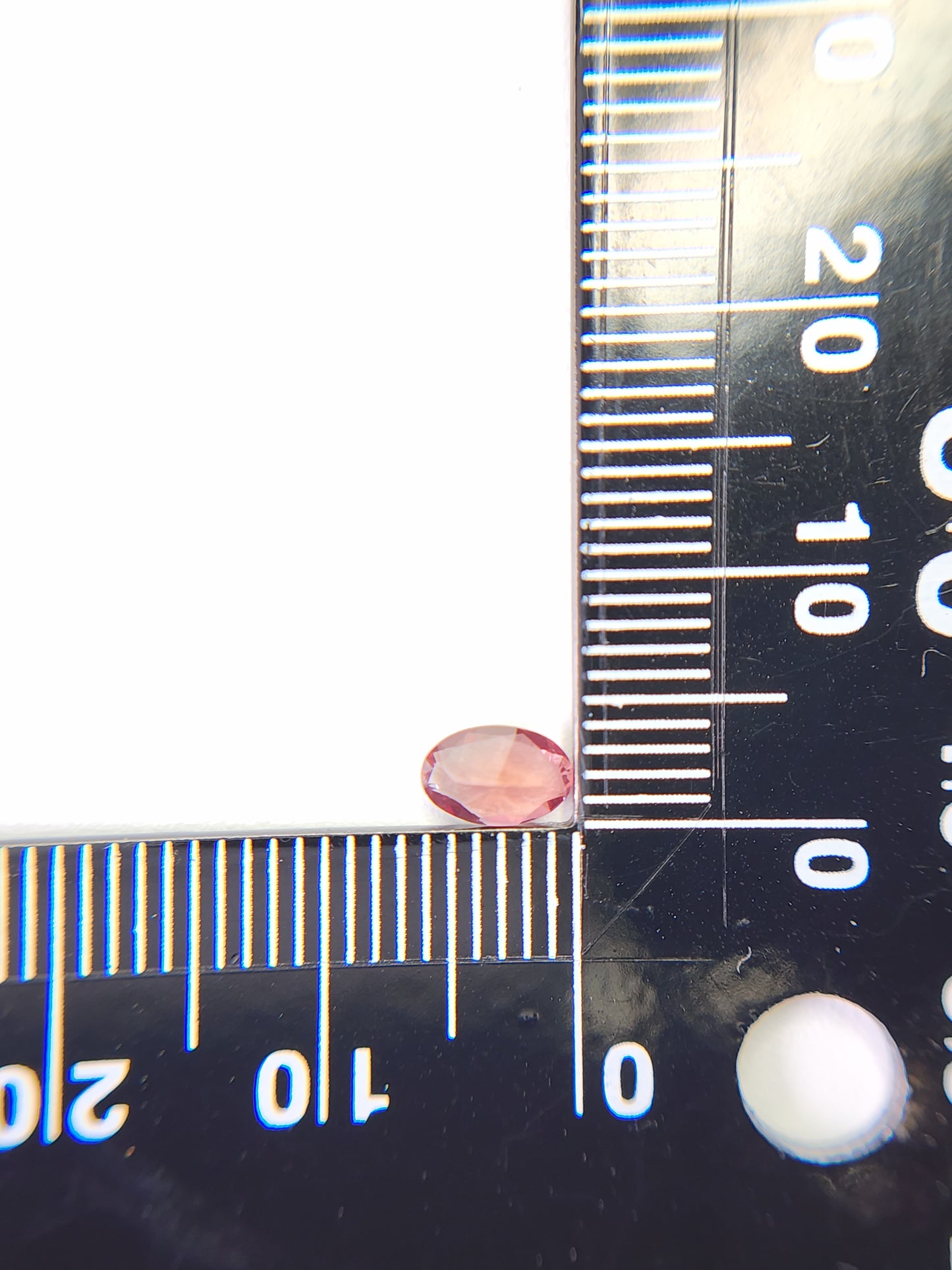 0152-2-3　バイカラーアンデシン　0.37ct