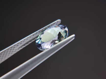 0876-22 バイカラータンザナイト　1.27ct
