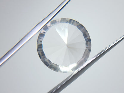 SUI-7　水晶　19.70ct
