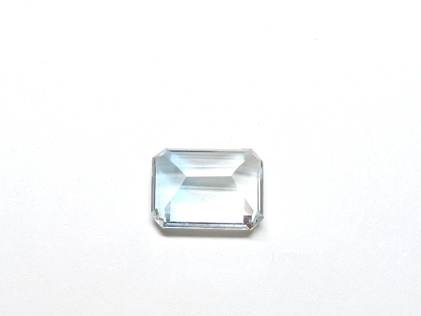 0089 バイカラートパーズ 5.62ct