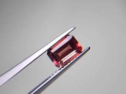 0151-3-4　バイカラーアンデシン　1.01ct