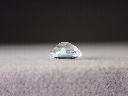 0760-12　アンデシンラブラドライト　0.47ct