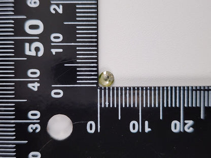 0015-5-5　ダイヤモンド(カボション)　0.16ct