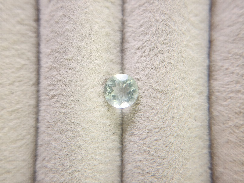 gBE-25　グリーンベリル　0.80ct