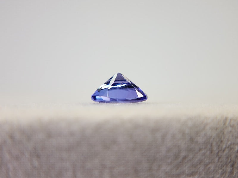 0153-6　タンザナイト　0.63ct