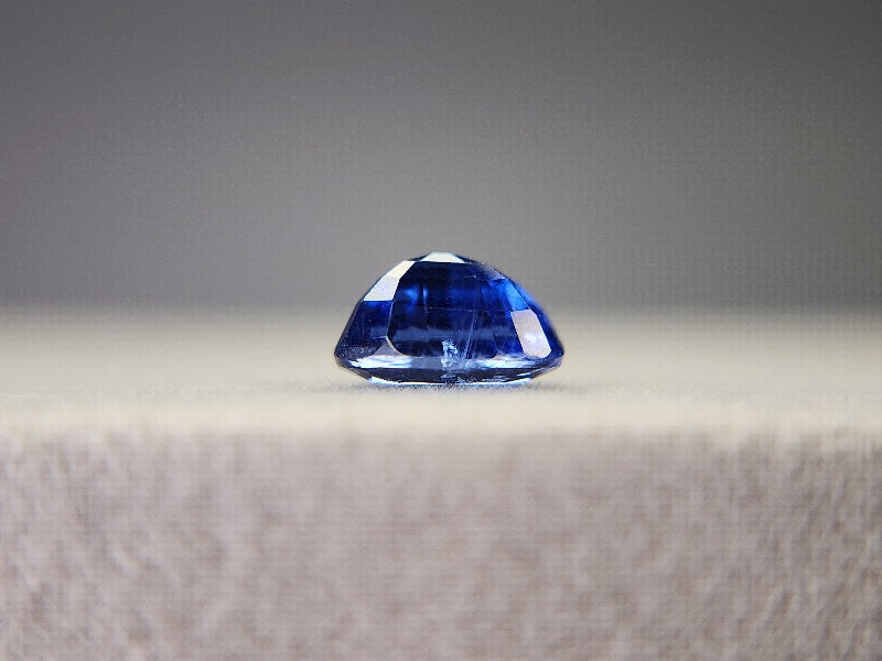 0942-4  カイヤナイト  1.26ct