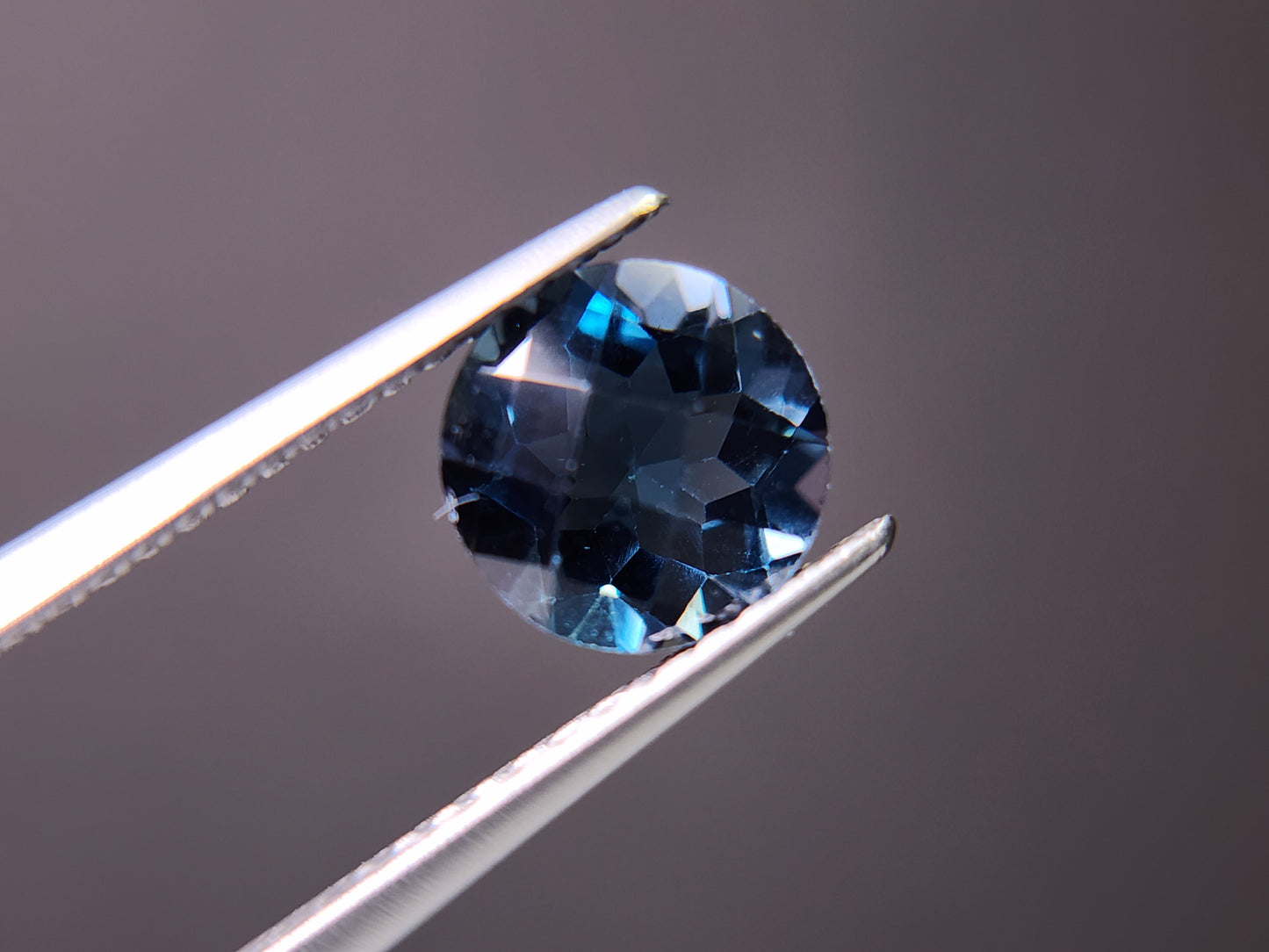 0931-10　ロンドンブルートパーズ　1.56ct